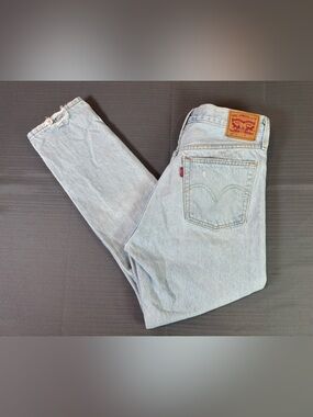 Levi’s 501 S Original Women’s Jeans W29 L28 Light Wash Distressed Raw Hem Denim